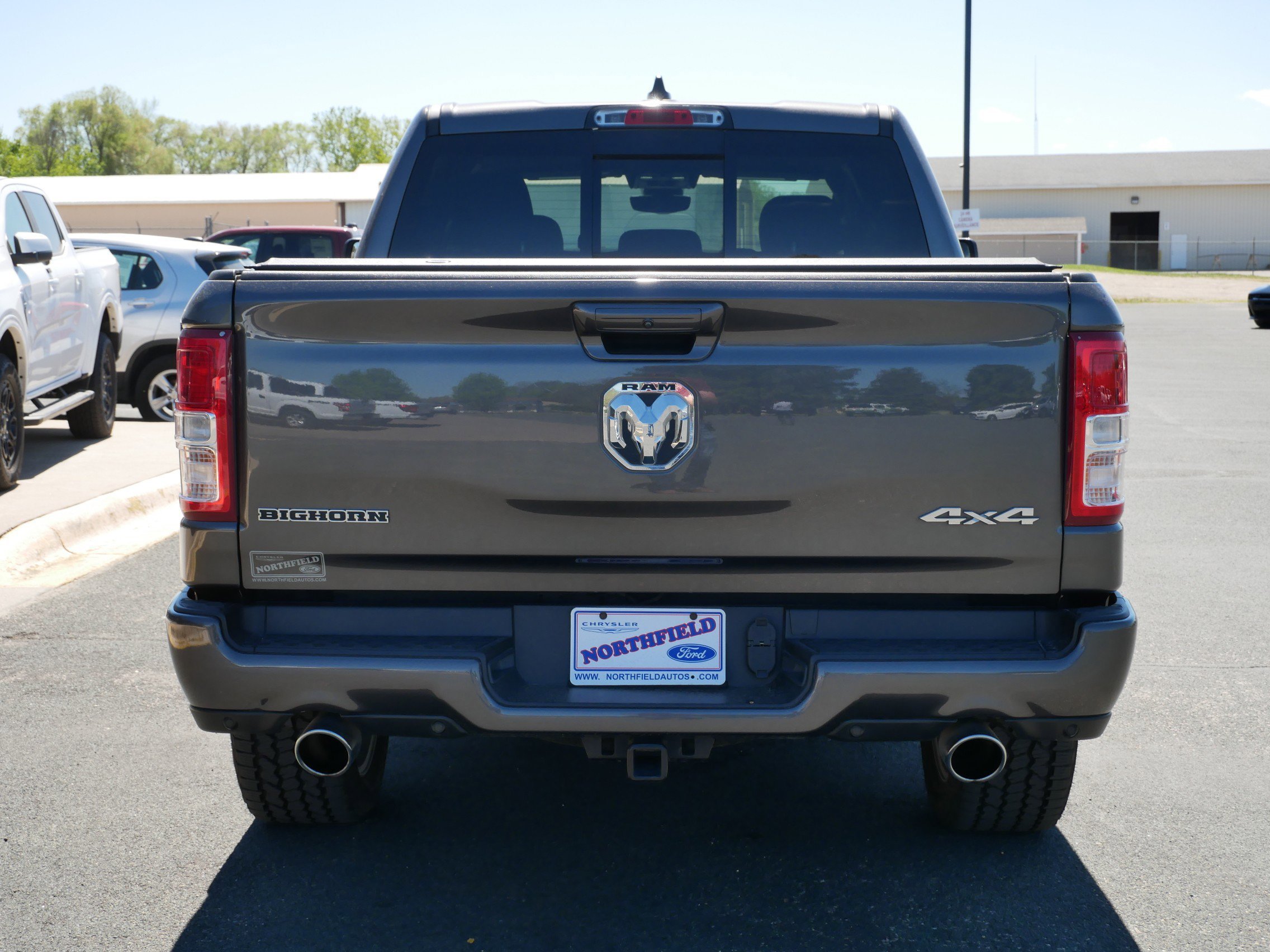 Used 2019 Granite Crystal Metallic Clearcoat Ram Big Horn/Lone Star image 7