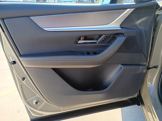 2026 Mazda CX-70 Premium Package - Photo 22