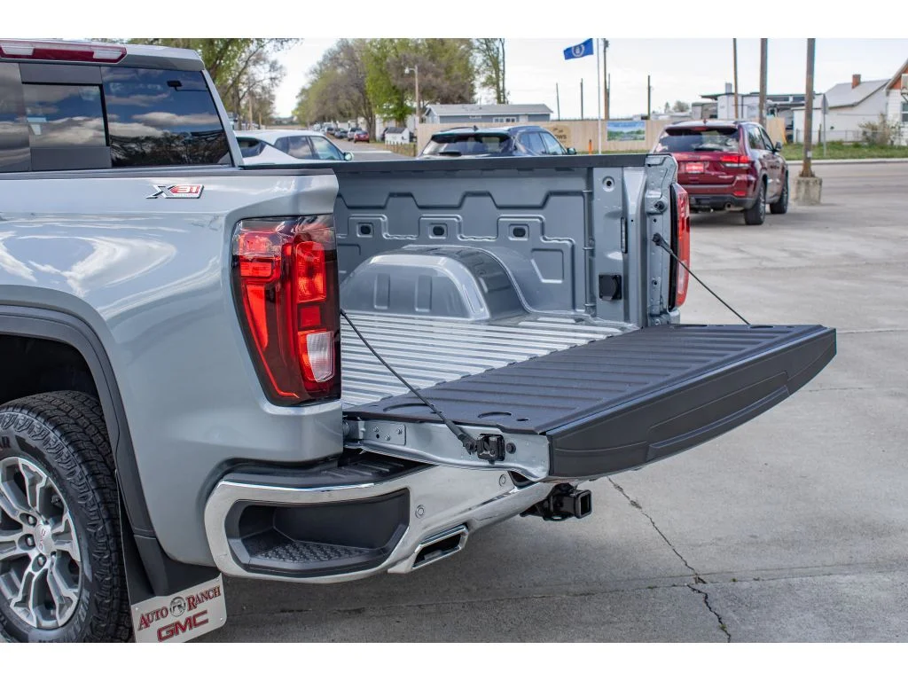 2026 GMC Sierra 1500 SLE - Photo 10