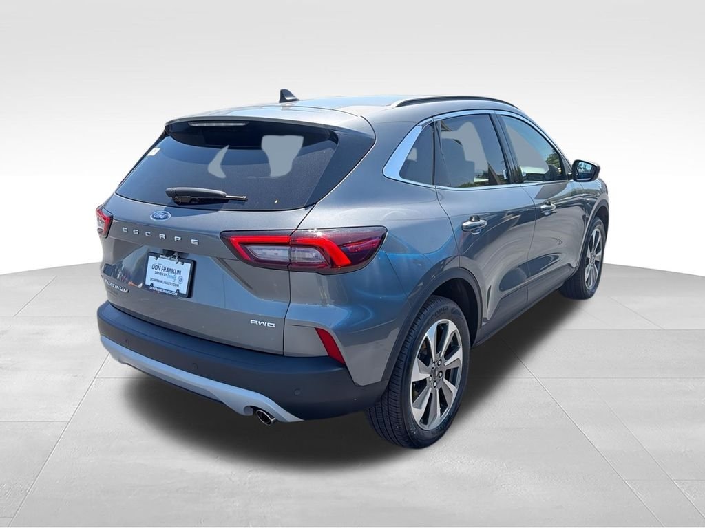 Used 2025  Ford Platinum image 8