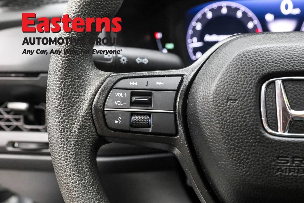 Used 2024 Silver Honda EX image 15