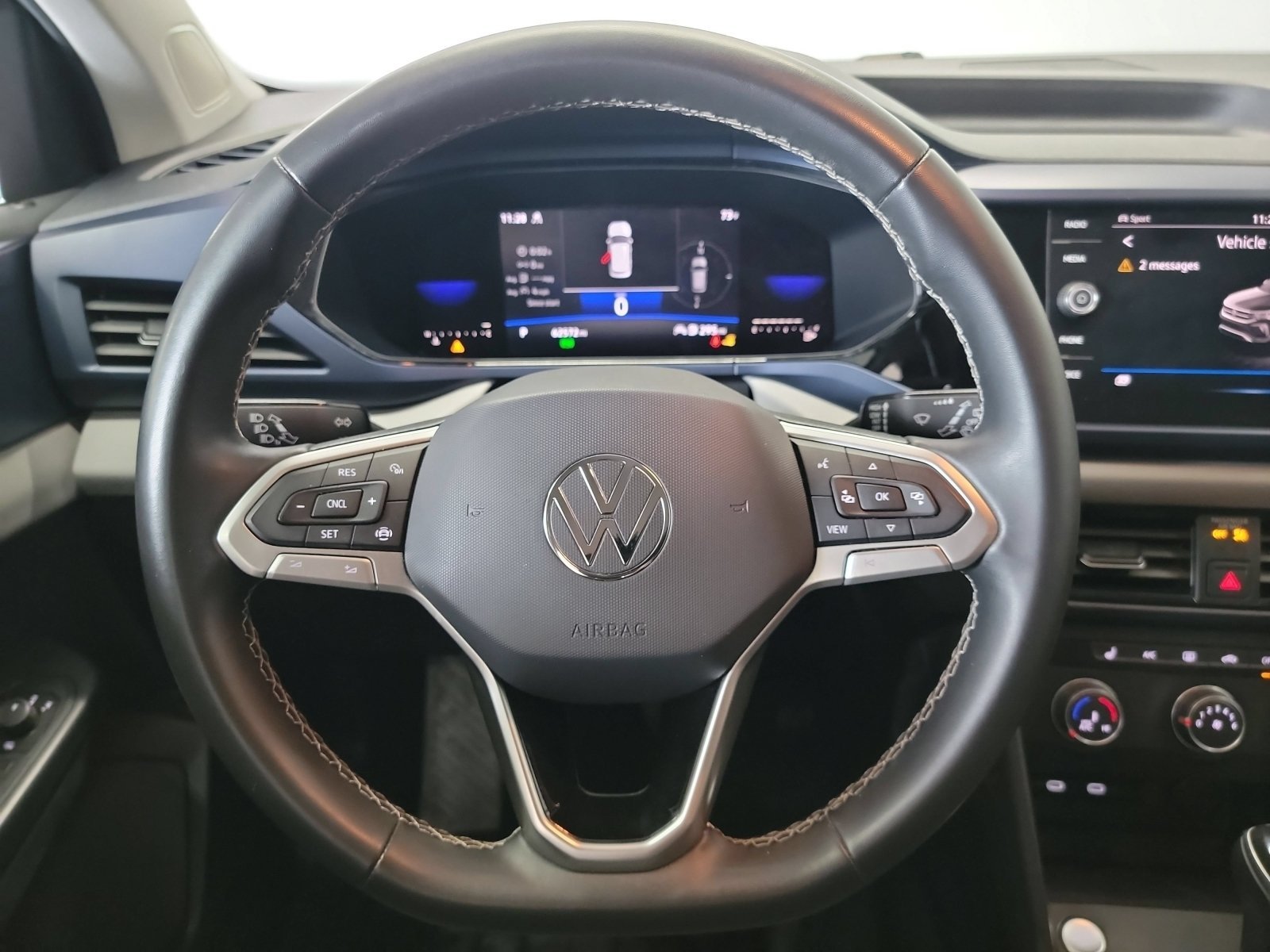 Used 2022 Deep Black Pearl Volkswagen SE image 16