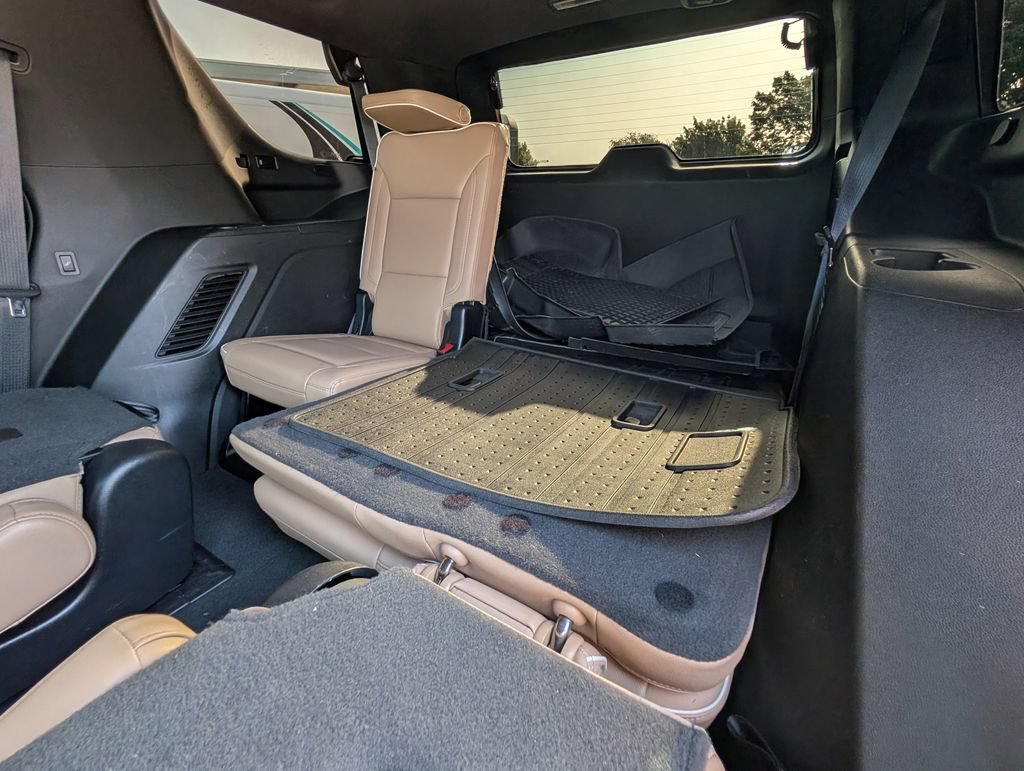 2023 Chevrolet Tahoe Premier - Photo 20