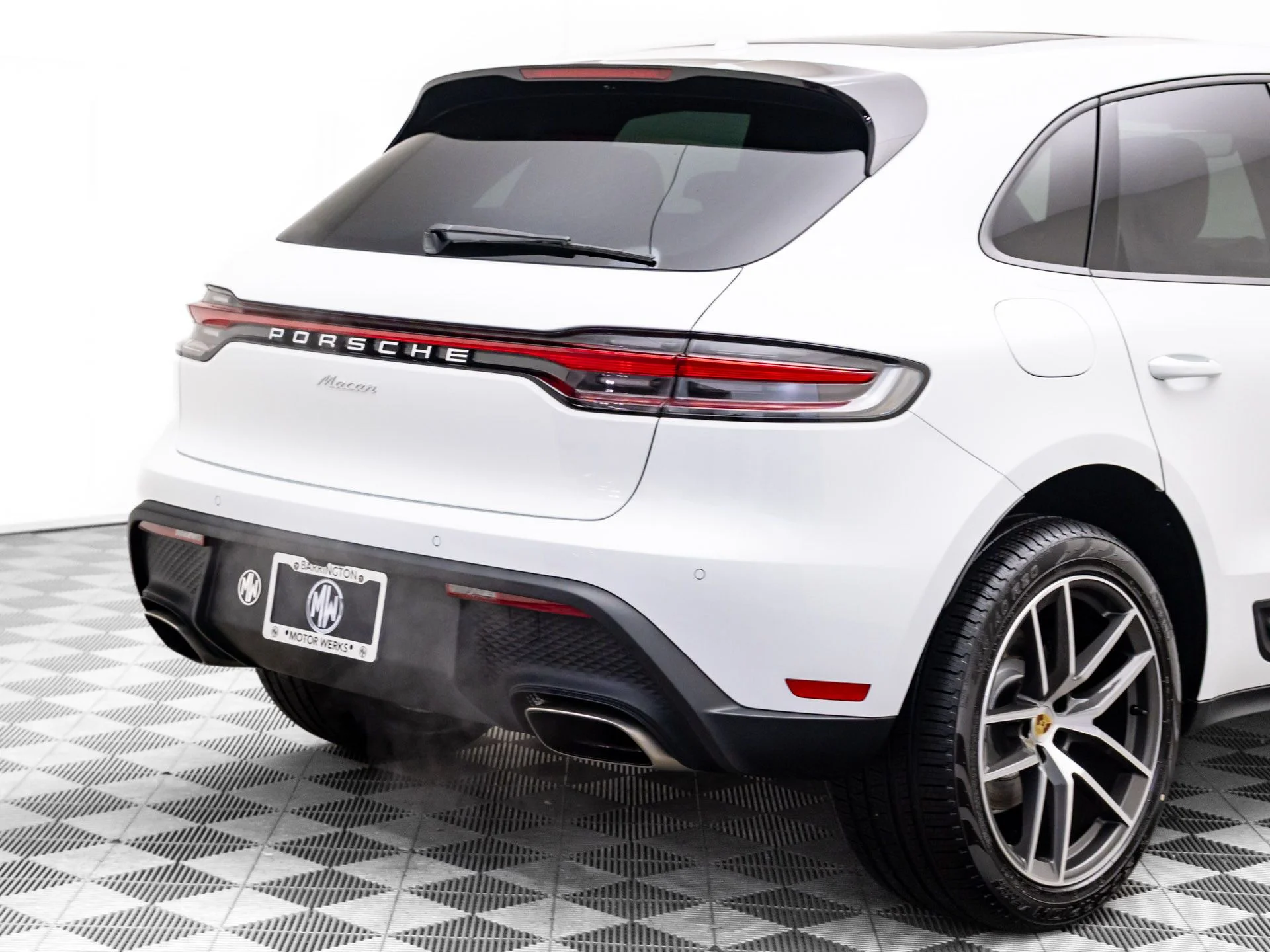 New 2026 White Porsche  image 35