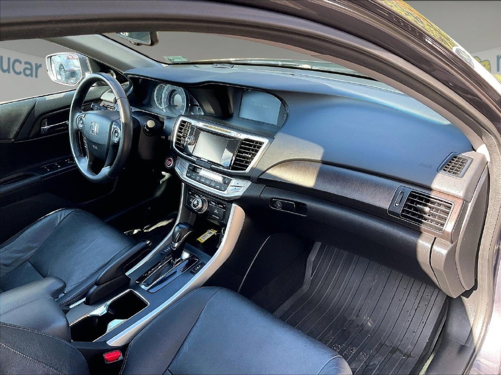Used 2013 Gray Honda EX-L image 14