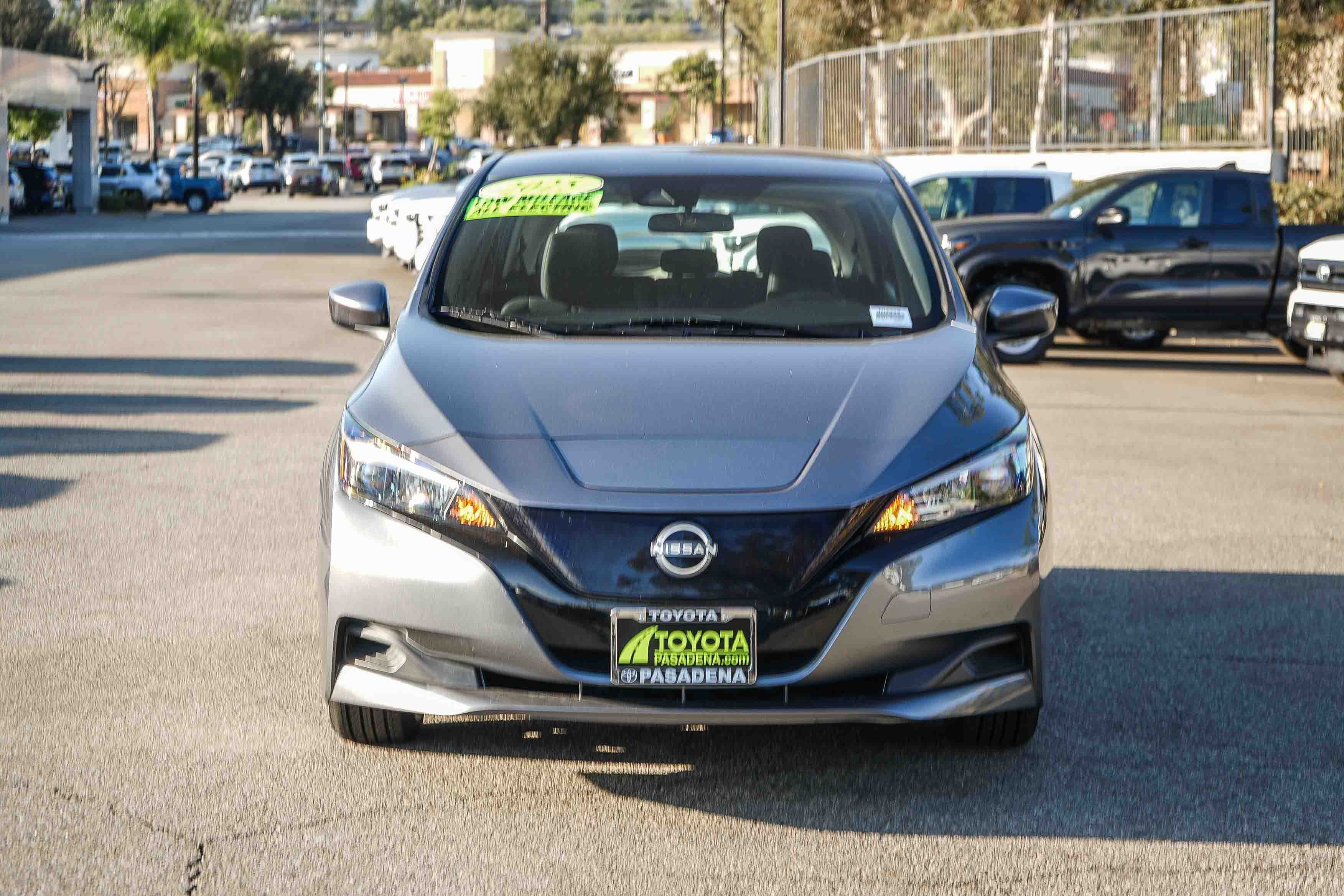 Used 2025 Nissan Leaf S with VIN 1N4AZ1BV4SC559664 for sale in Pasadena, CA
