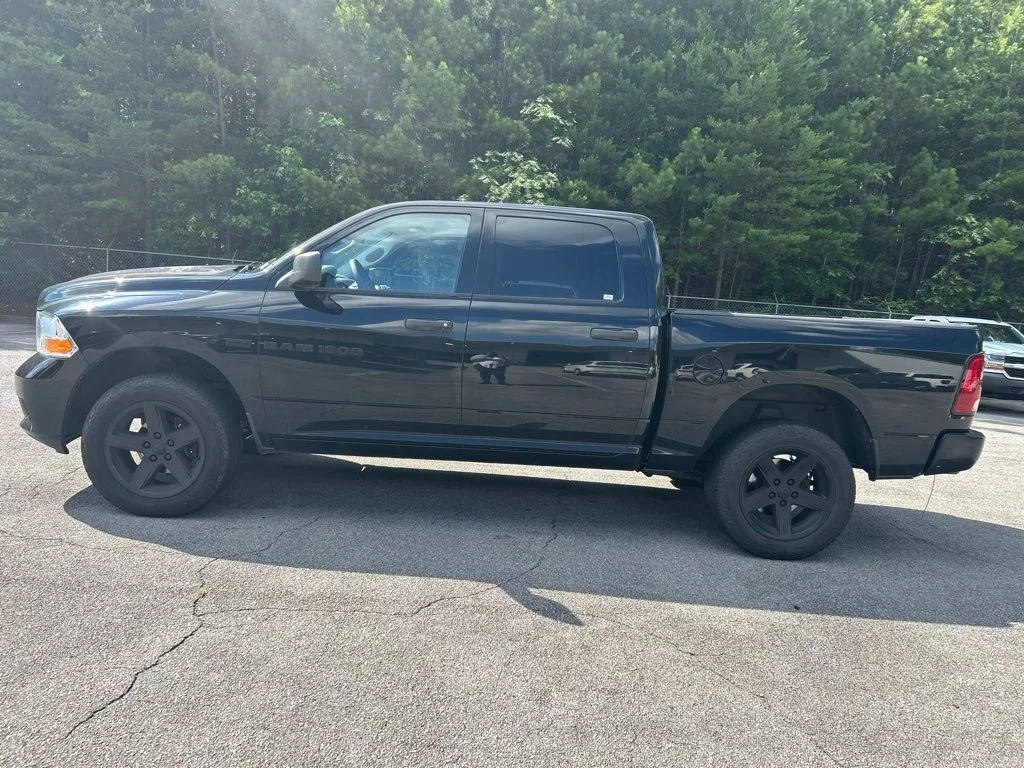 Used 2012 Black Ram Express image 4