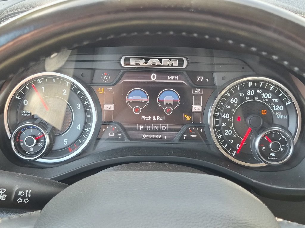Used 2021 Diamond Black Crystal Pearlcoat Ram Laramie image 14
