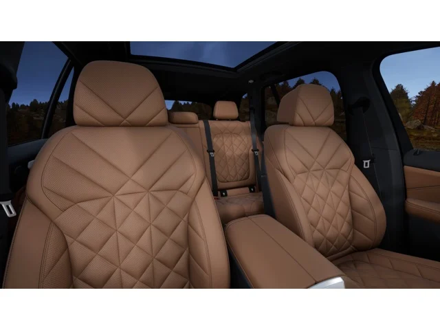 New 2026 Manhattan Green Metallic BMW xDrive40i image 11