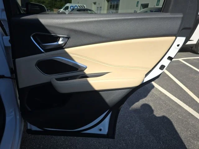 Used 2021 White Acura Base image 23