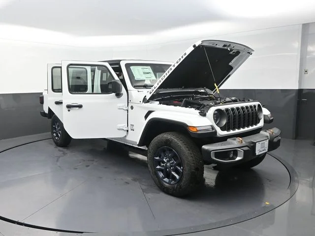 New 2026 Bright White Clear-Coat Exterior Paint Jeep 85th Anniversary Edition image 30