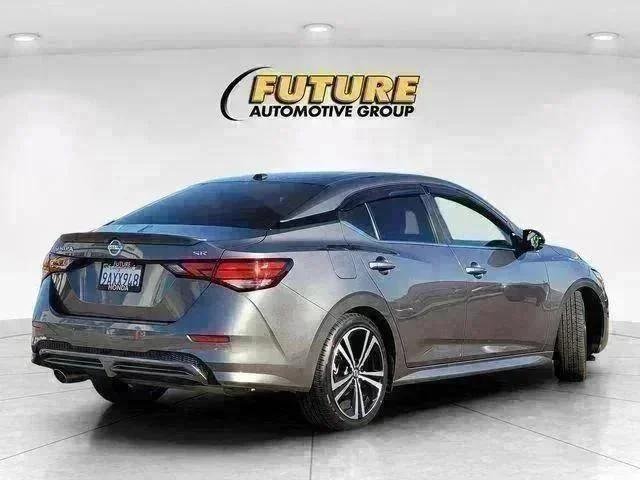 Used 2022 Gray Nissan SR image 4