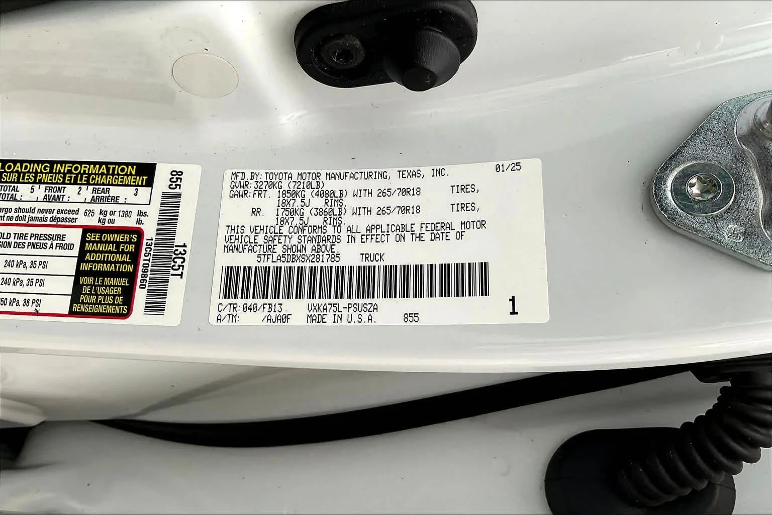 Used 2025 Ice Cap Toyota SR5 image 65