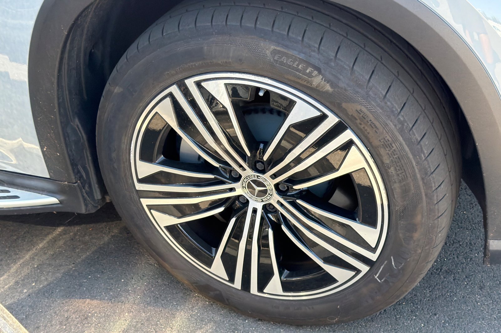 Certified Used 2024 Gray Mercedes-Benz 450 image 6