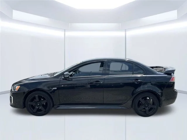 Used 2017 Black Mitsubishi ES image 10