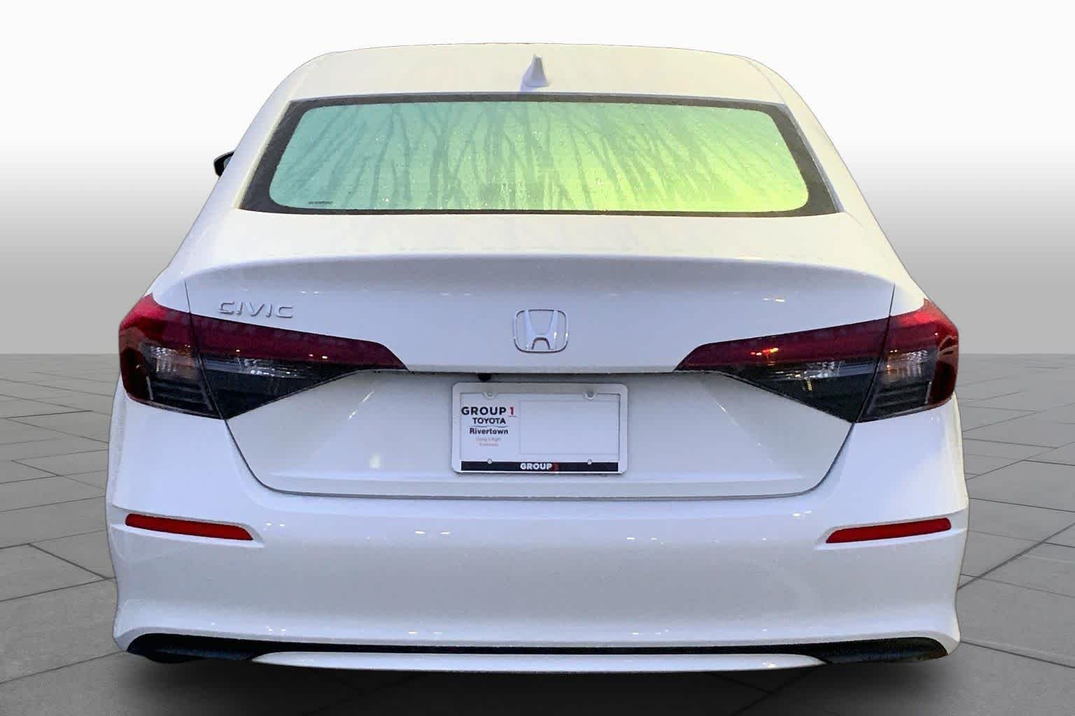Used 2026 Platinum White Pearl Honda LX image 5