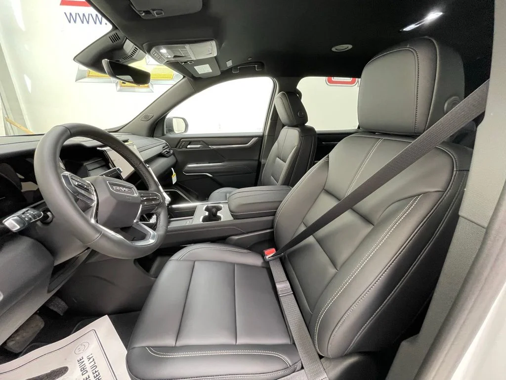 2026 GMC Acadia Elevation - Photo 16