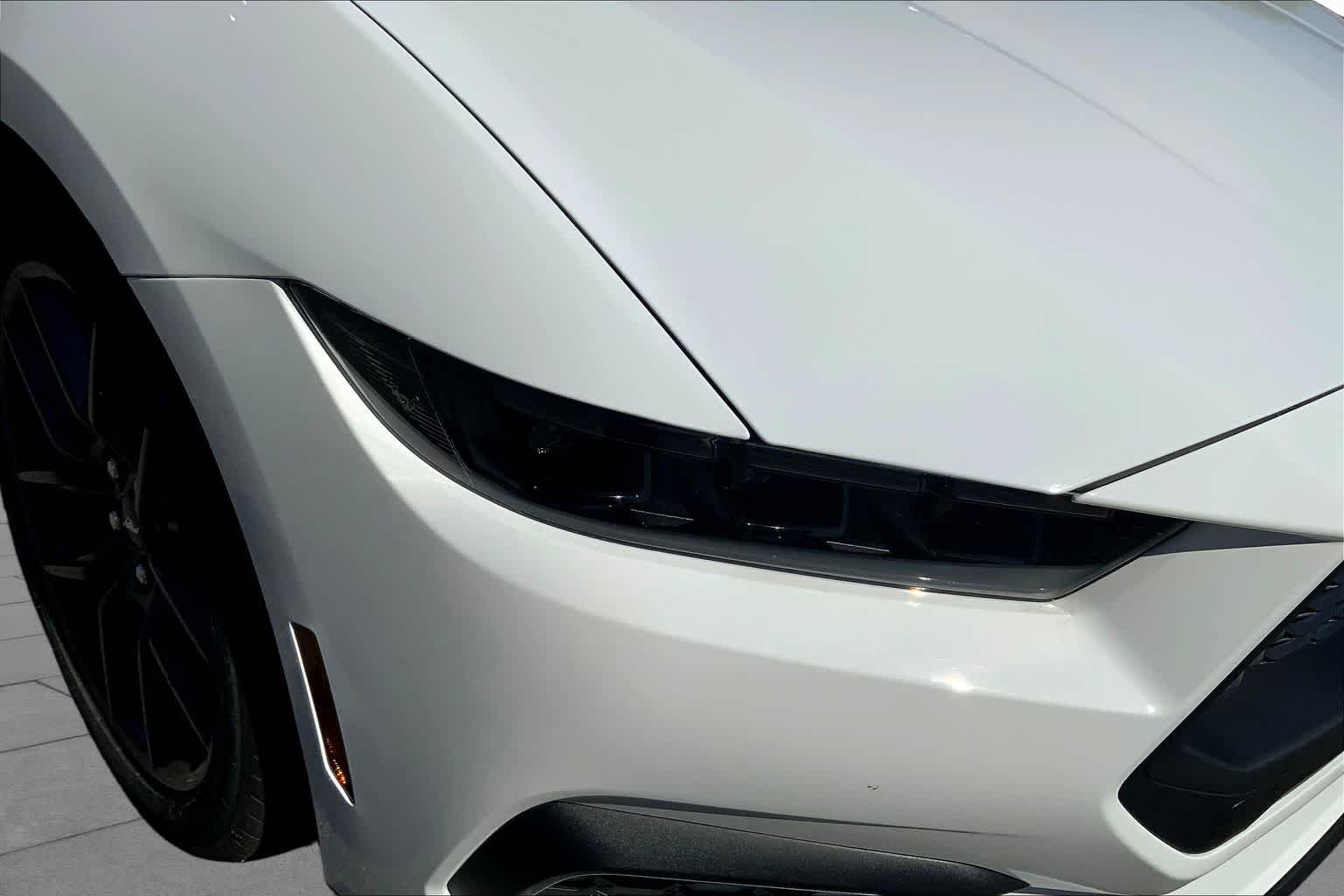 New 2026 Oxford White Ford EcoBoost® Fastback image 12