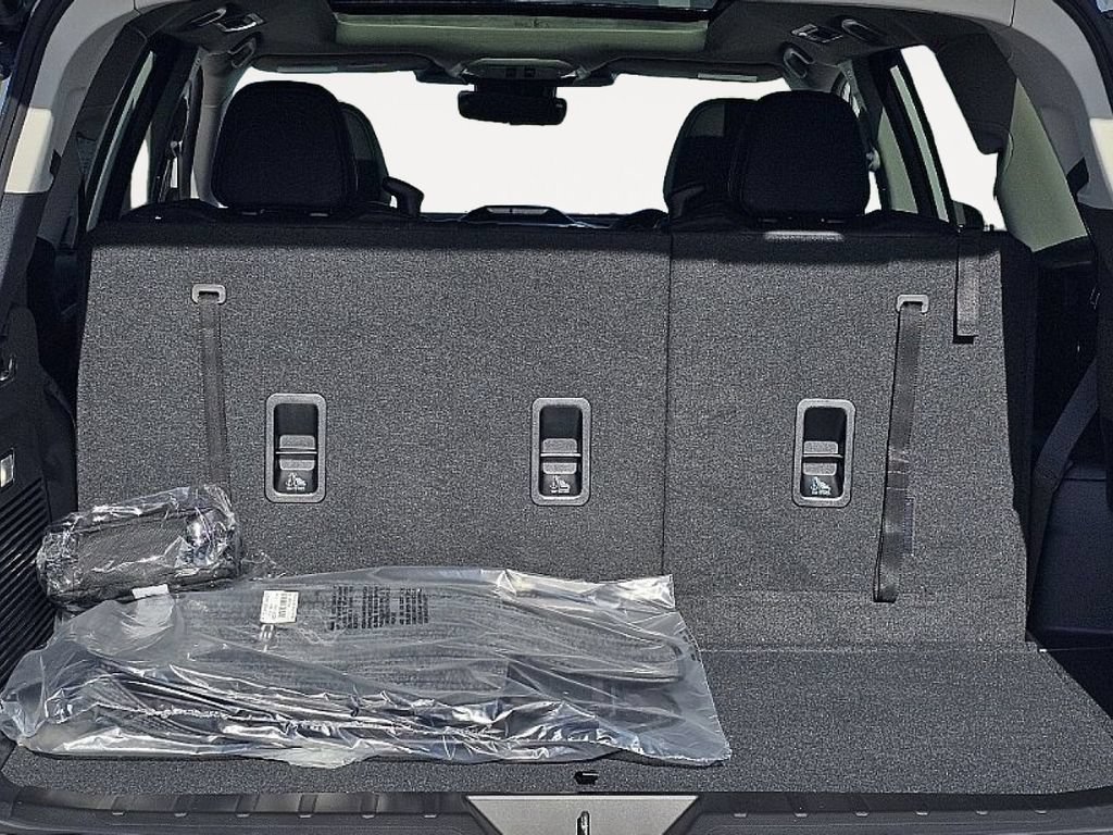 2026 Subaru Ascent Onyx Edition-Touring - Photo 7
