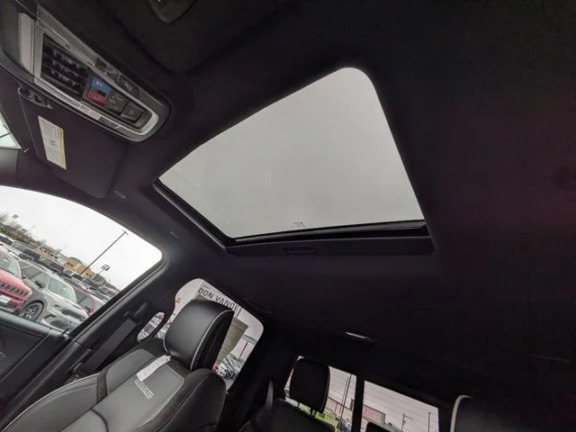 2026 RAM 2500 Laramie - Photo 24