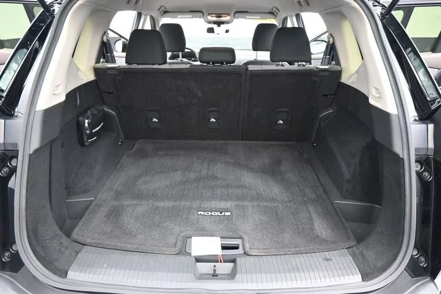 Used 2023 Black Nissan SV image 13