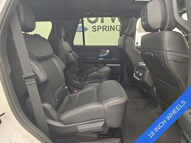 New 2027 Star White Metallic Tri-Coat Ford Tremor® image 13