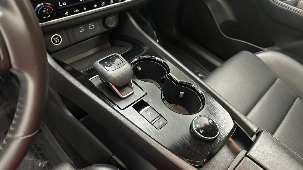 Used 2023 Gray Nissan SV image 15