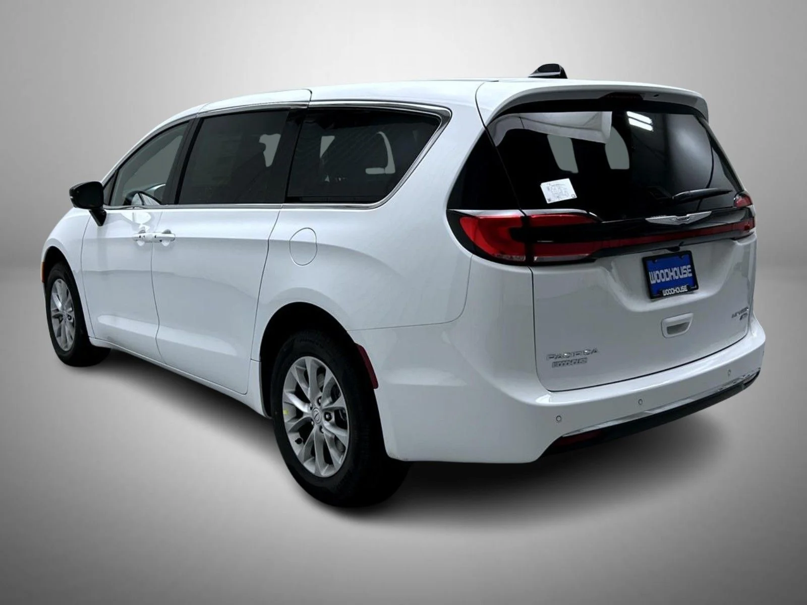 New 2026 White Chrysler Limited image 7