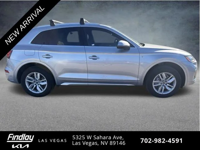 Used 2022  Audi 45 S line Premium image 4