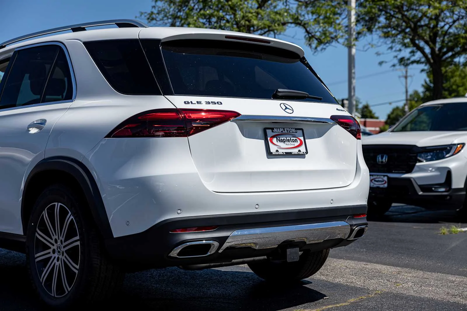 New 2026 Polar White Mercedes-Benz GLE 350 image 36