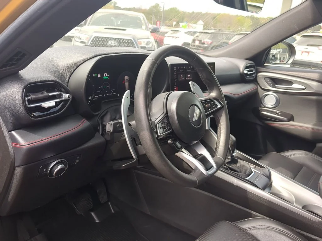Used 2024 Acapulco Gold Dodge R/T Plus image 13