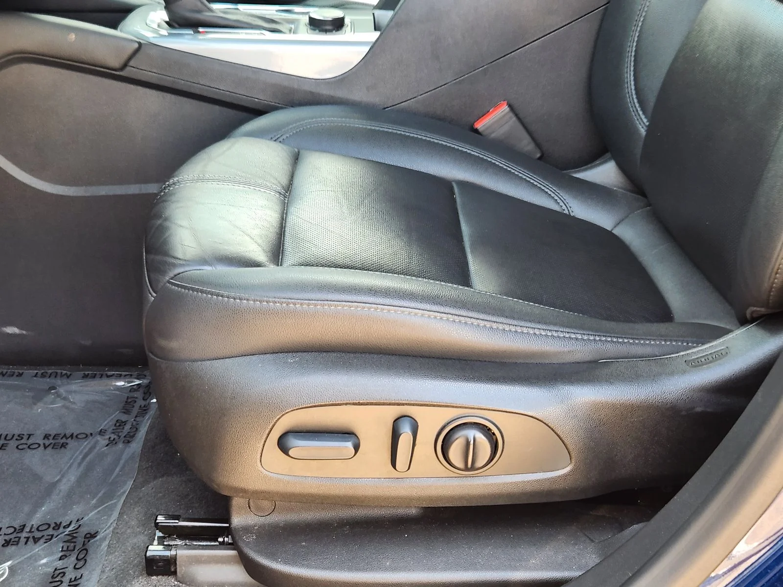 Used 2022 Blue Chevrolet LT image 22