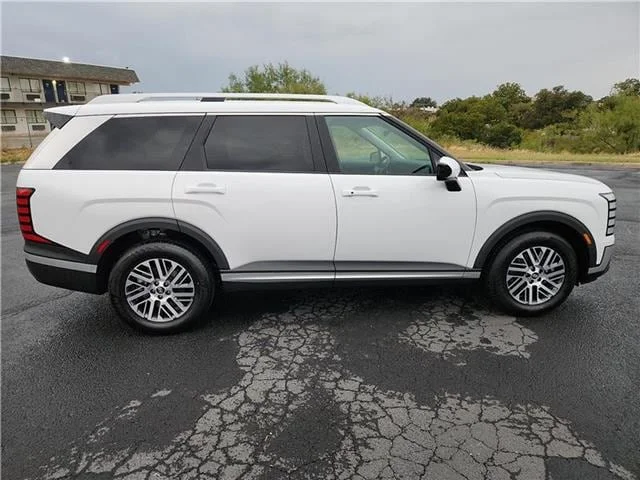 New 2026 Creamy White Pearl Hyundai SEL image 5