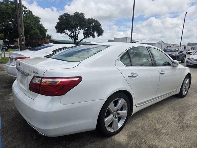Used 2010 Starfire Pearl Lexus  image 5