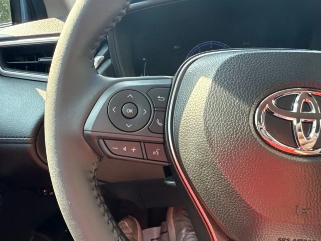 Certified Used 2026  Toyota LE image 22
