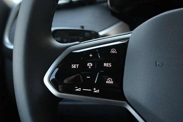 2025 Volkswagen ID. Buzz PRO S - Photo 10