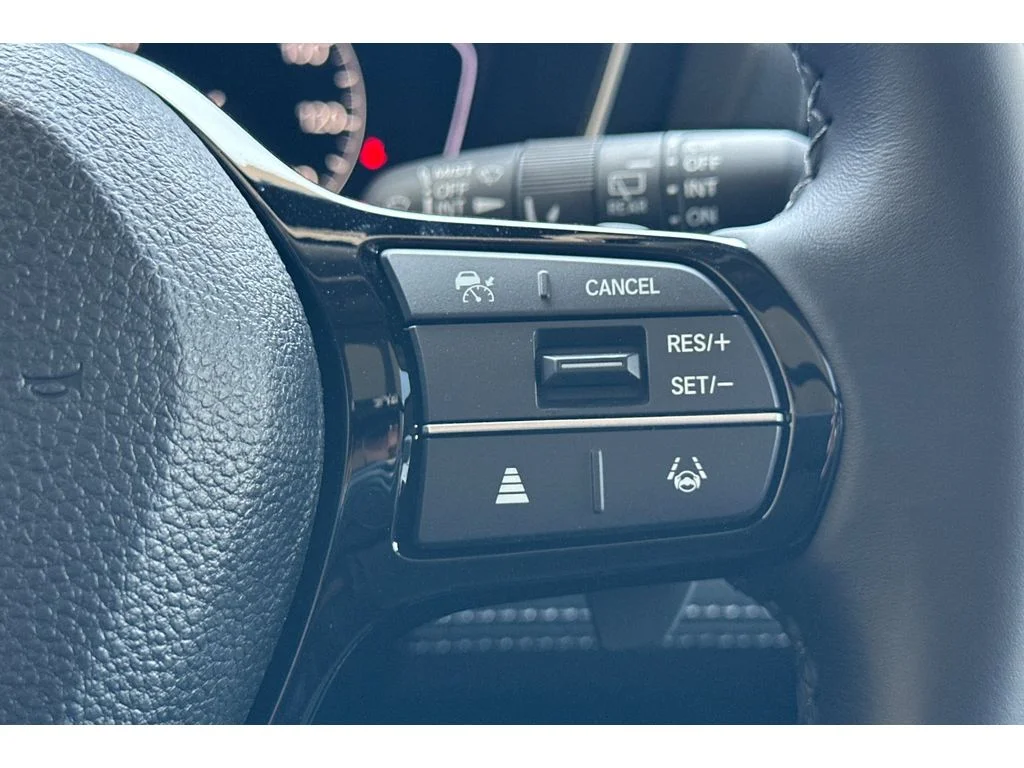 2025 Honda Pilot Touring - Photo 28