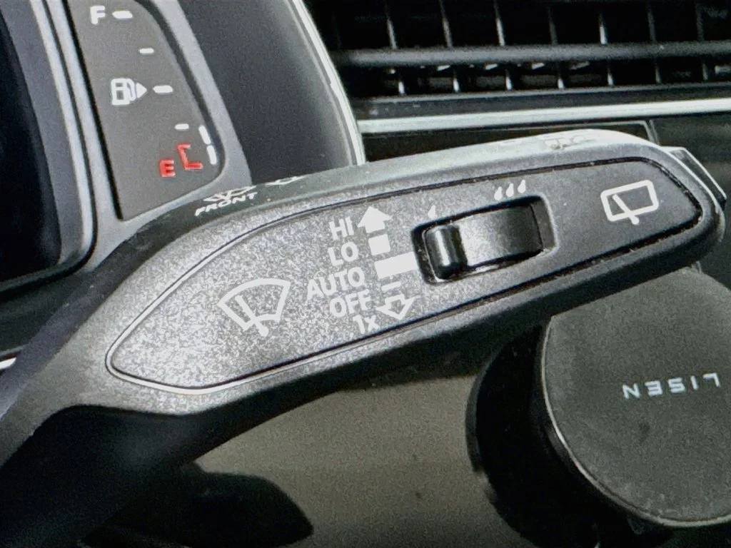 Used 2021  Audi 55 Premium Plus image 14