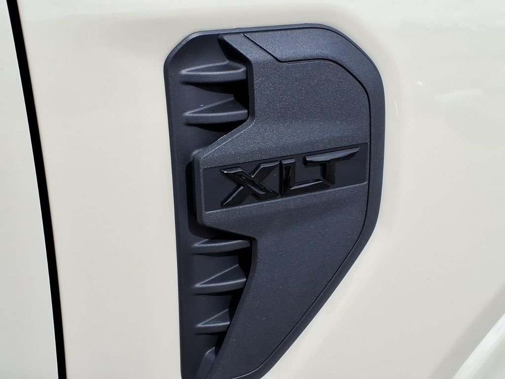 New 2026 Desert Sand Ford XLT image 12