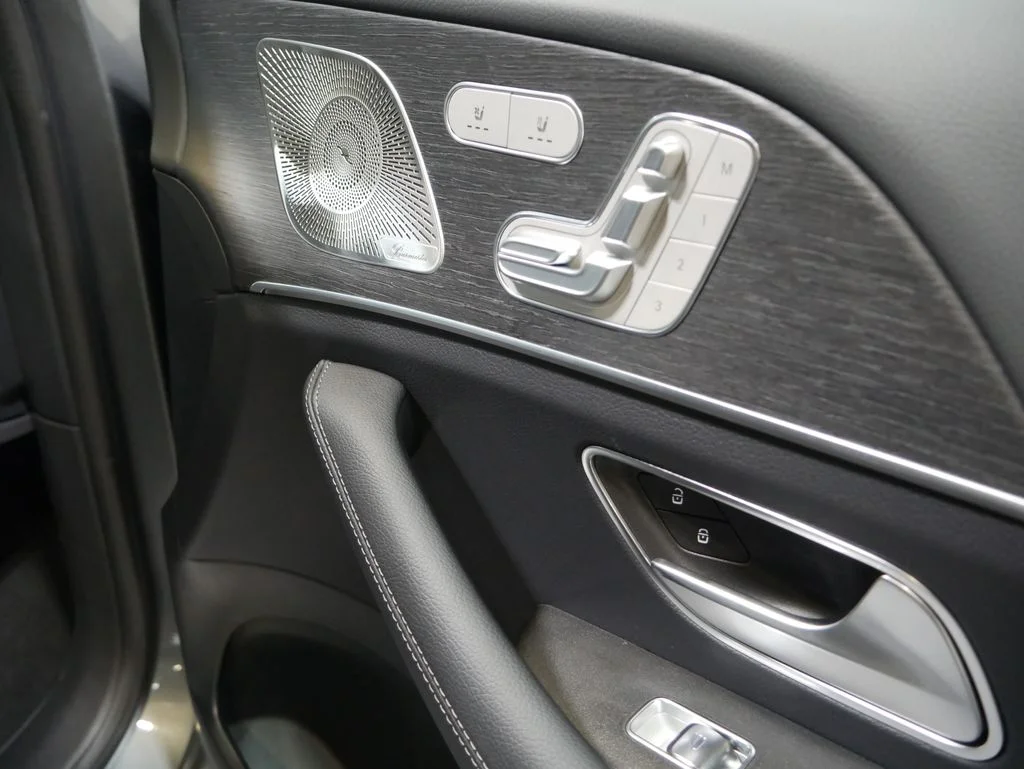 New 2026 Selenite Grey Metallic Mercedes-Benz GLE 350 image 29