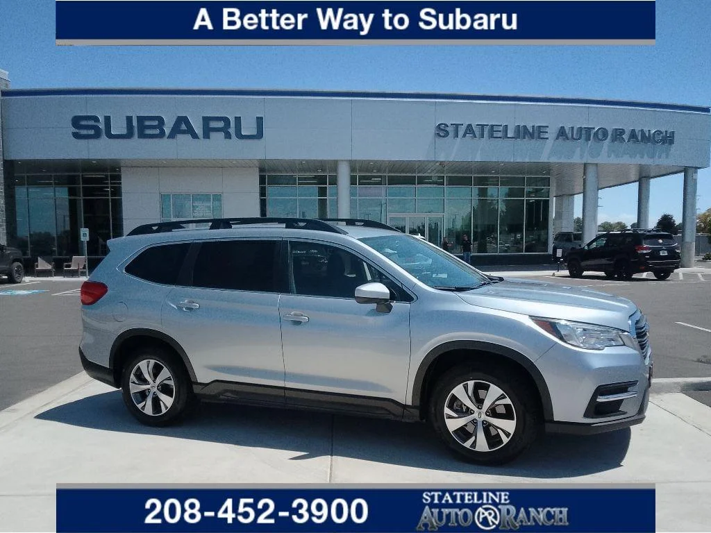 Used 2022 Ice Silver Metallic Subaru Premium image 1