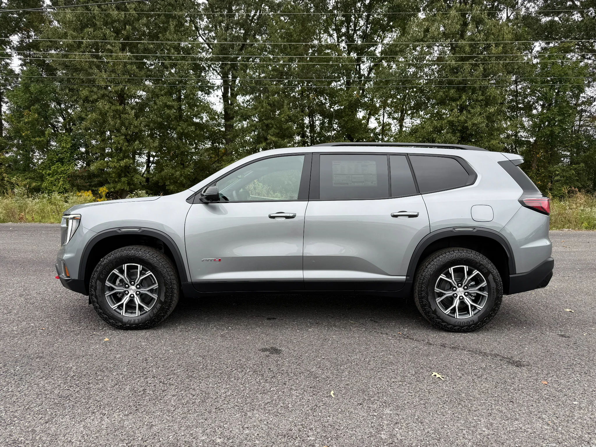 New 2027 Sterling Metallic GMC AT4 image 5