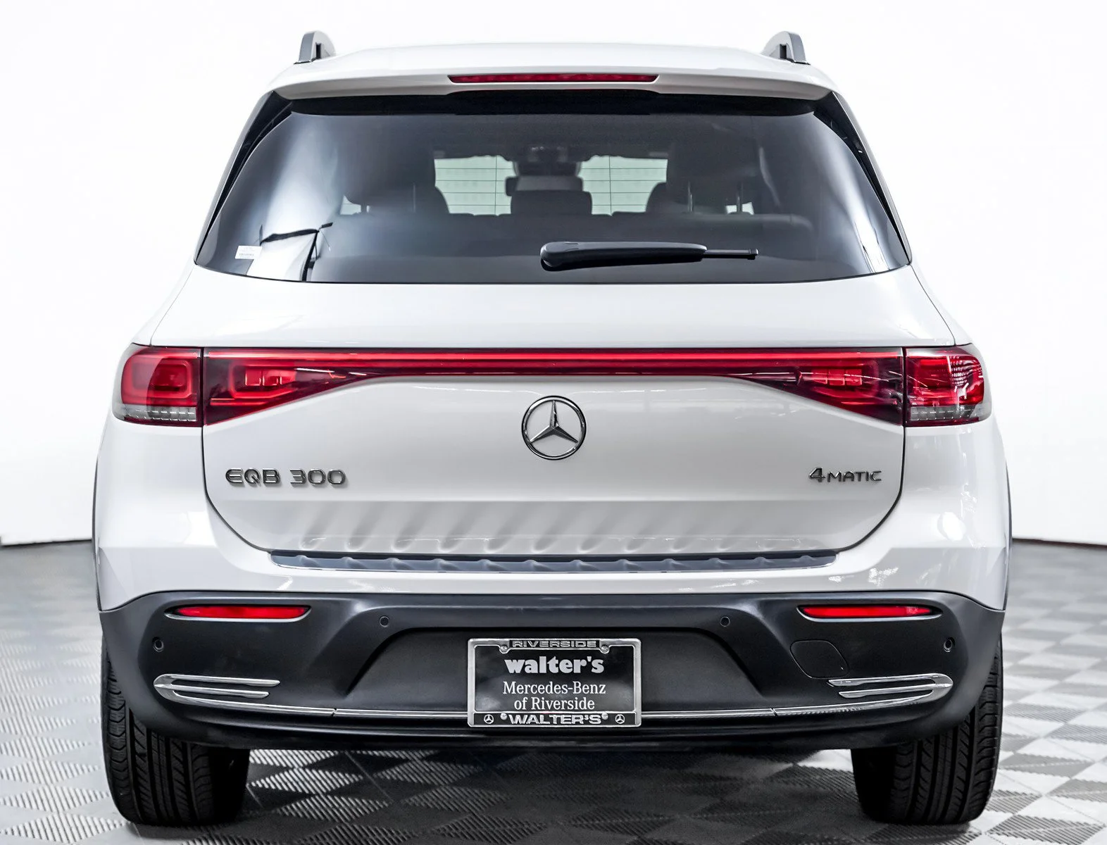 Certified Used 2023 Polar White Mercedes-Benz 300 4MATIC® image 11