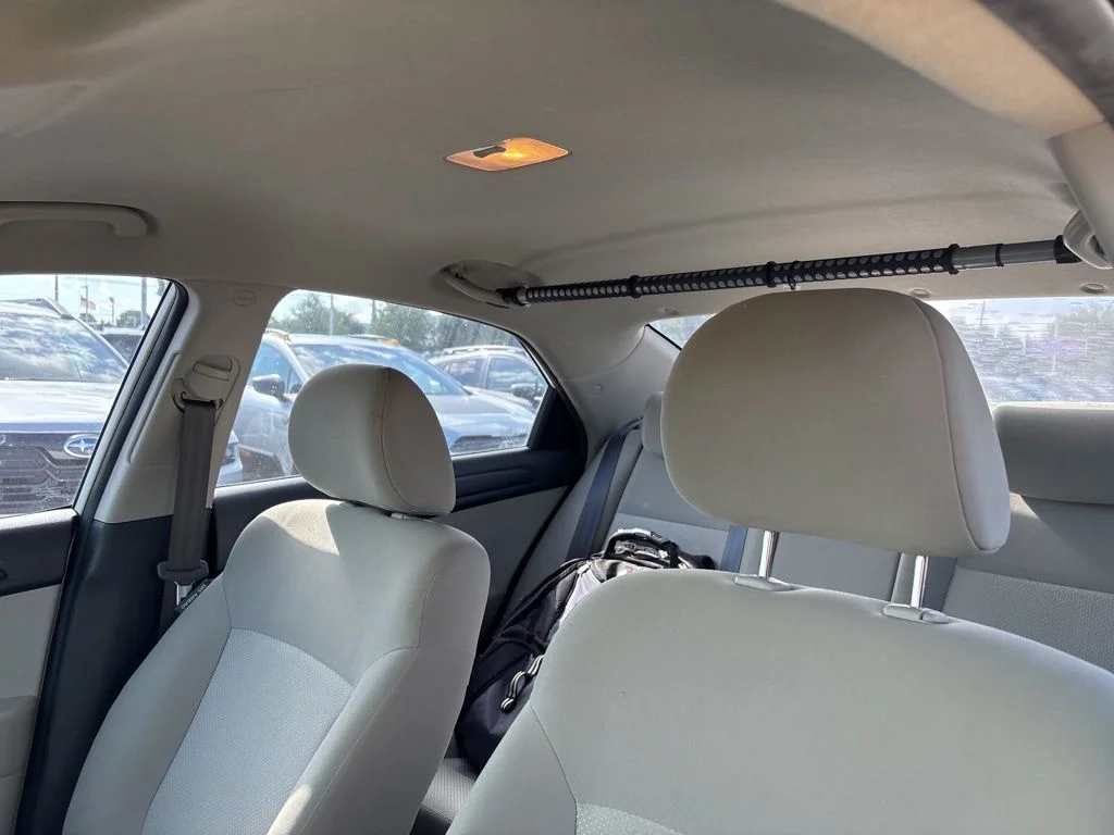 Used 2010 White Kia LX image 4