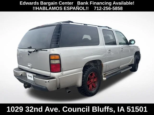 Used 2005 Silver GMC Denali image 7