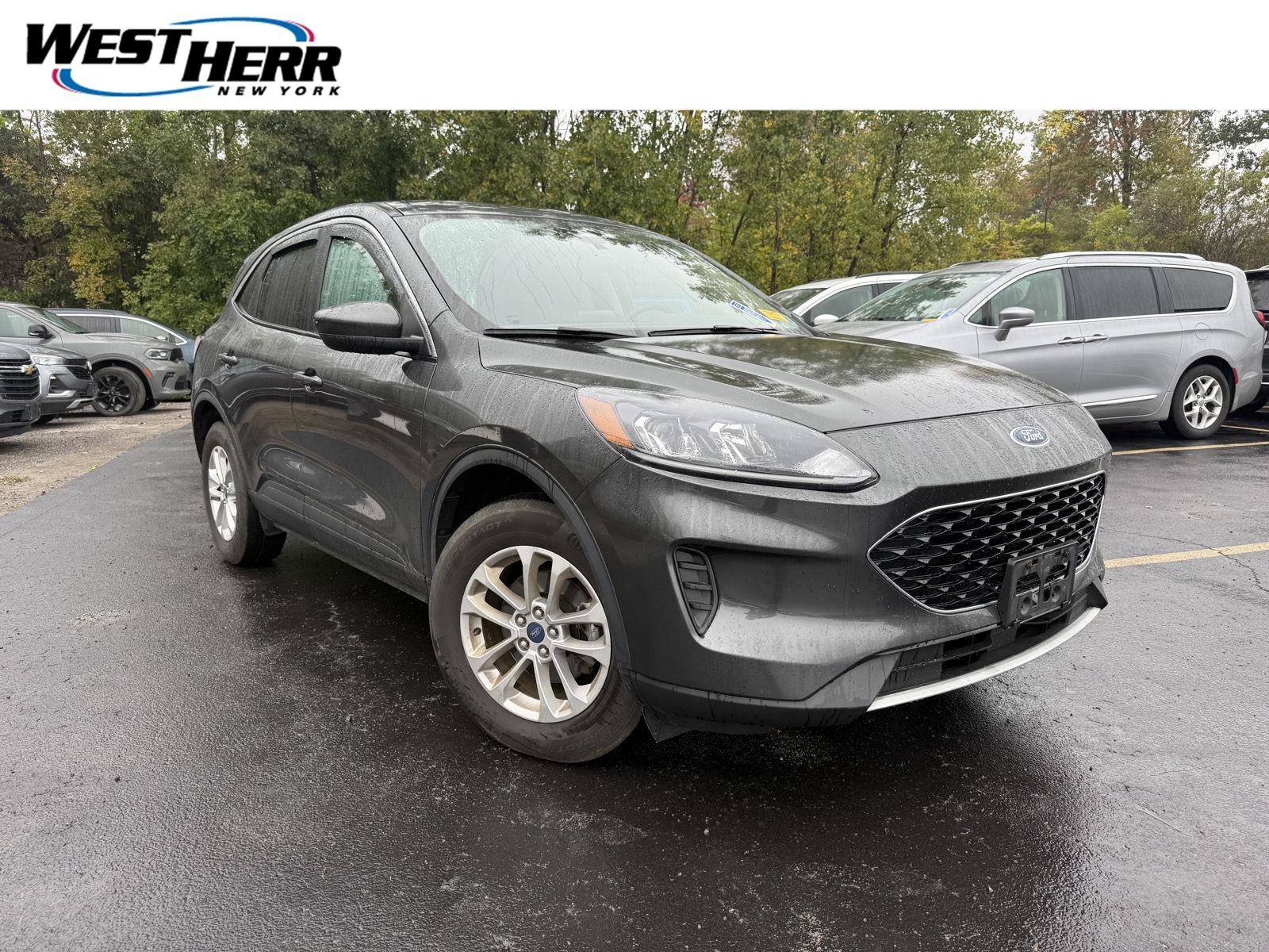 Used 2020 Magnetic Ford SE image 1