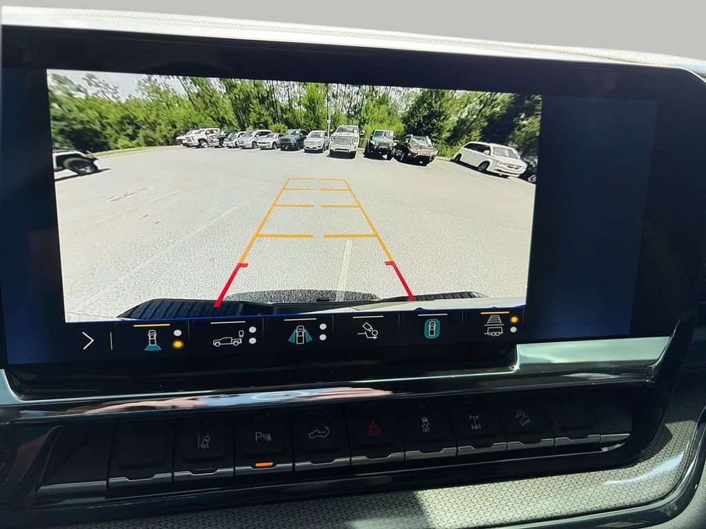 Used 2025 Red Chevrolet ZR2 image 20