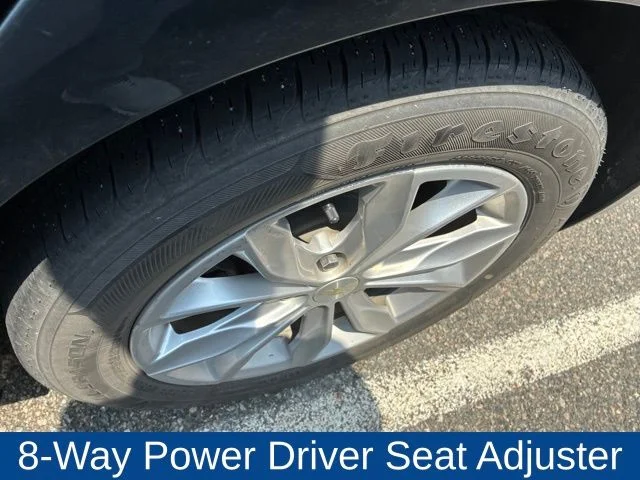 Used 2021 Gray Chevrolet LT image 10