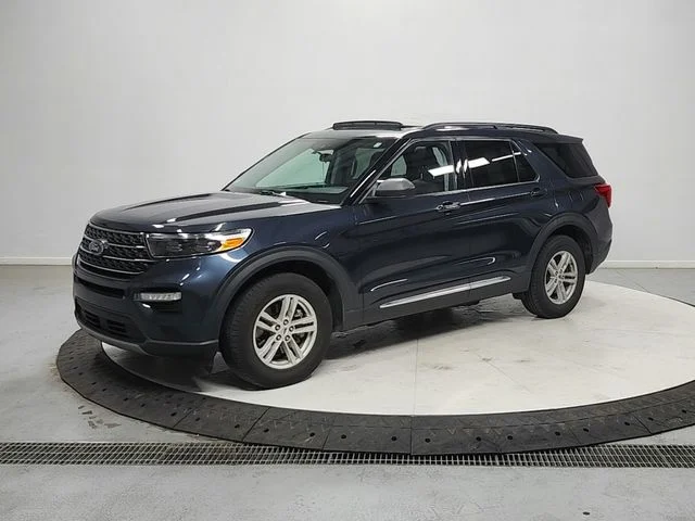 Used 2022 Blue Ford XLT image 3