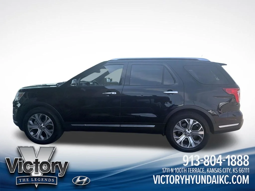 Used 2018 Black Ford Platinum image 2